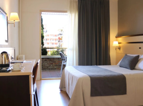 Golden Port Salou & Spa