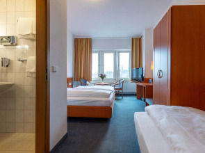 TRIP INN Hotel Schumann