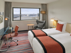 Mövenpick Hotel Amsterdam City Centre