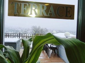 Отель Green Town