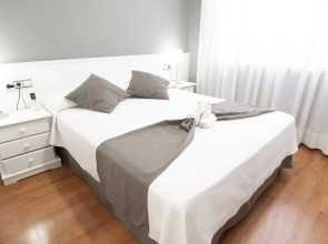 Hotel Isabel de Segura