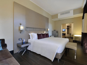 Rome Life Hotel