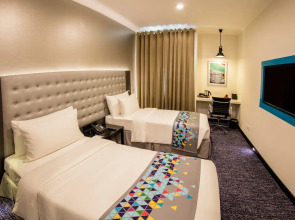 Fairway Colombo - Sri Lanka's First Hotel With Robot Technology