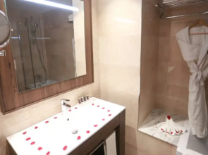 AZ Hôtel Vieux Kouba