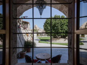 Lunar Cappadocia Hotel