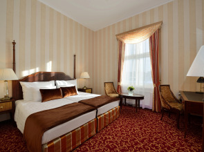 Ensana Grand Margaret Island