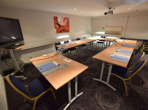 Hotel Kyriad Dijon - Gare