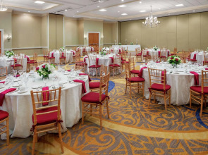 DoubleTree by Hilton Sunrise - Sawgrass Mills