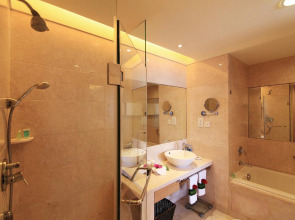 Seaview Gleetour Hotel Shenzhen - East Wing Building