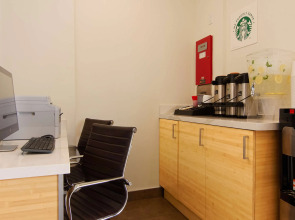 Best Western Plus Glendale