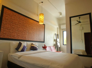 Walking Street Residence