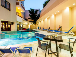 Elina Hotel Apartments