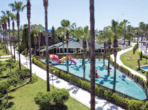 Dobedan World Palace