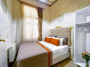 Alhambra Apart Hotel