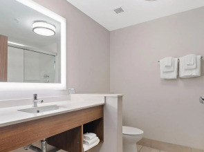 Sanur Resort Watujimbar