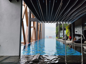 Scarletz Suites KLCC by Mykey