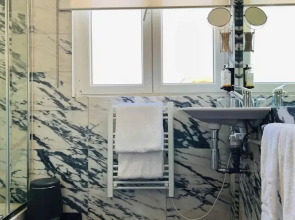 Quinta Colina by Shiadu