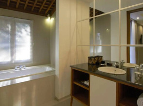 The Kanjeng Suite & Villa Sanur