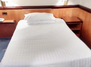 Отель IH Milano Ambasciatori