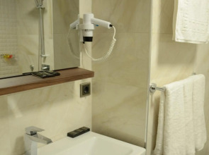 Safa Royal Museum Hotel