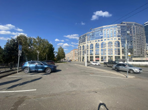 4 Ugla (Четыре угла) на Максима Горького 150