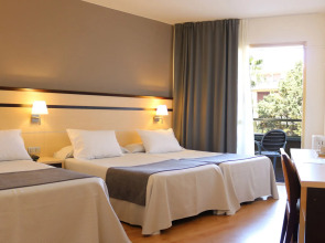 Golden Port Salou & Spa