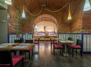 Petit Palace Plaza del Carmen