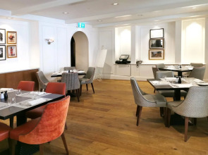 St. James' Court, A Taj Hotel, London