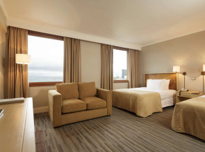 Hotel Cabo De Hornos