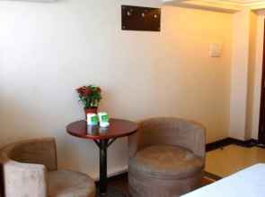 Greentree Inn Wurumuqi South Xinhua Road Hotel