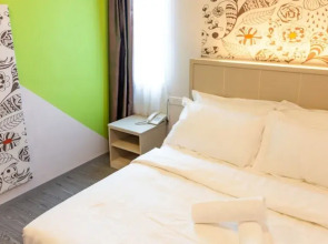 The Crown Hotel Klia