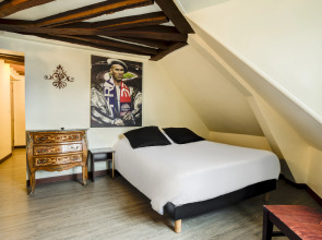 Отель Absolute Paris République