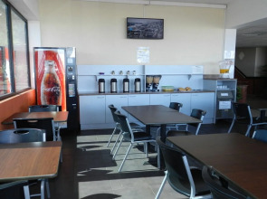 Tahiti Airport Motel