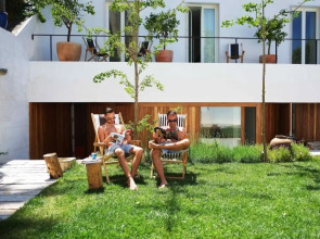 The Late Birds Lisbon Urban Resort