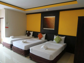 Отель Grand Pinnacle