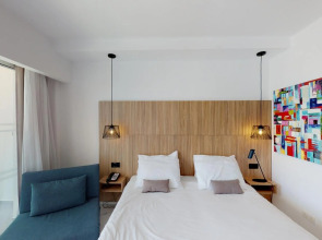 The Blue Ivy Hotel and Suites