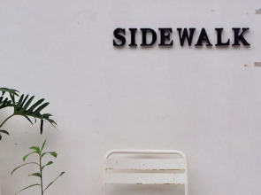 Side Walk Boutique Hotel