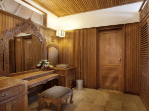 Keraton Jimbaran Beach Resort