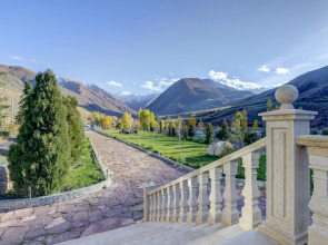 Mountain View Hot Spring Resort