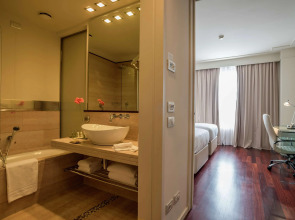 DoubleTree by Hilton Florence Metropole