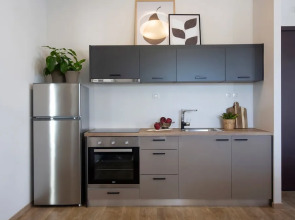 Thisean Modern Suites by Athens Stay