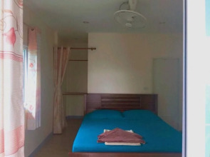 Bungalow Raya Resort