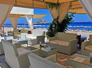 Sacallis Inn Beach Hotel