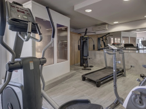 Отель Rosamar Maxim - Adults Only