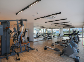 Cavo Zoe Seaside Hotel