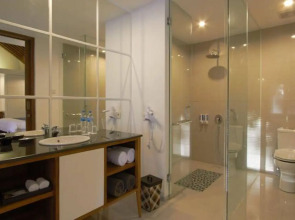 The Kanjeng Suite & Villa Sanur