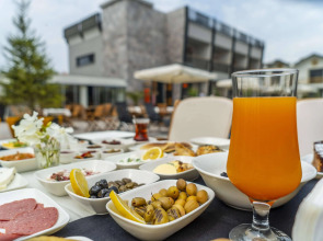Kosa Otel Çeşme