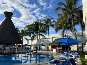 The Reef Playacar Beach Resort & Spa