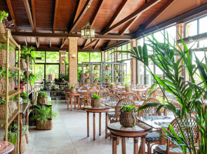 Апарт-отель Grecotel Luxme Costa Botanica