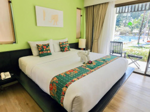 Palm Galleria Resort